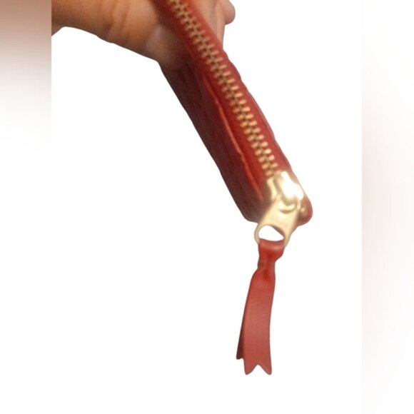 COMME des GARCONS Embossed Red wallet - Picture 3 of 13